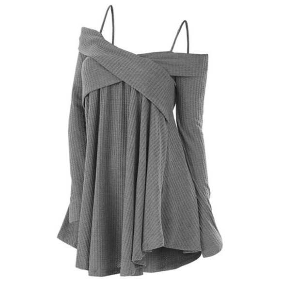 Tops - Cold Shoulder Criss Cross Tunic Top MED/LRG